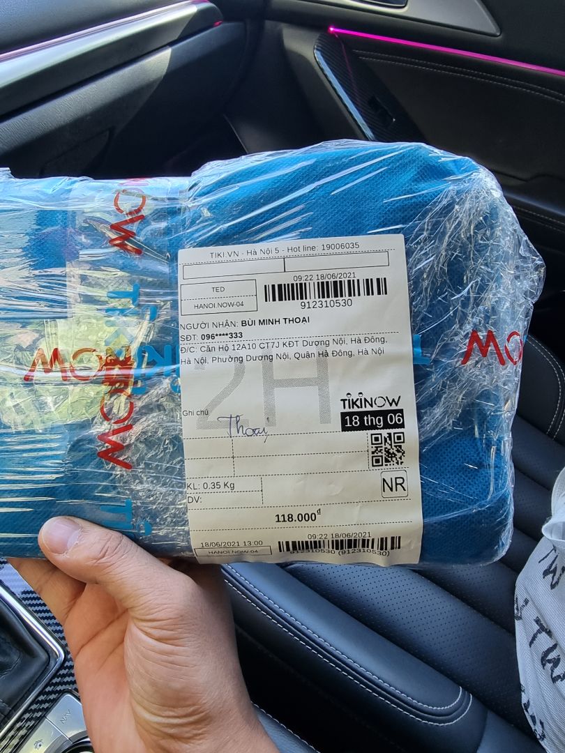 yêu cầu đổi hoặc hoàn tiền cho tôi. sản phẩm không đúng với mô tả.và hình ảnh bán