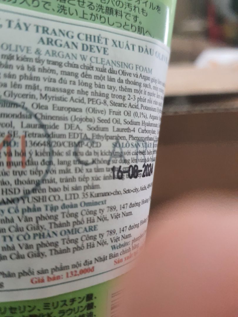 Hàng có tem phụ, hsd  2024, giao hàng nhanh. Chưa dùng, hy vọng sp tốt Hàng có tem phụ, hsd  2024, giao hàng nhanh. Chưa dùng, hy vọng sp tốt