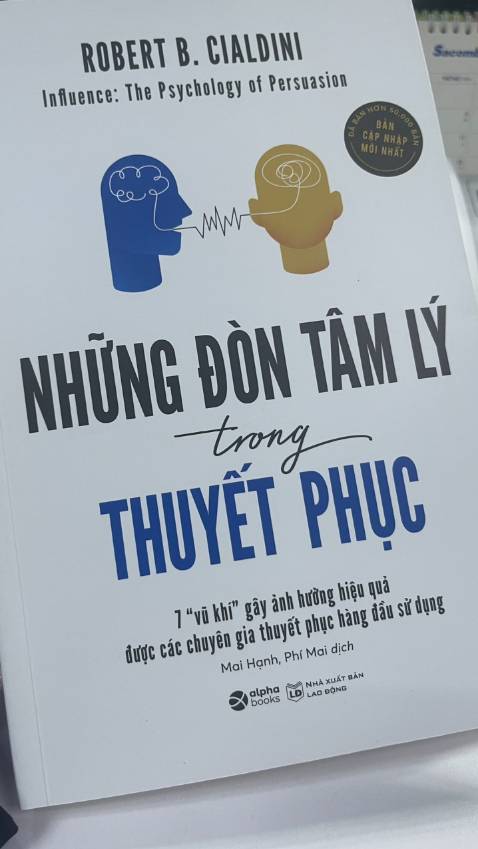 Sách đẹp, đúng như ảnh, giao hàng sớm