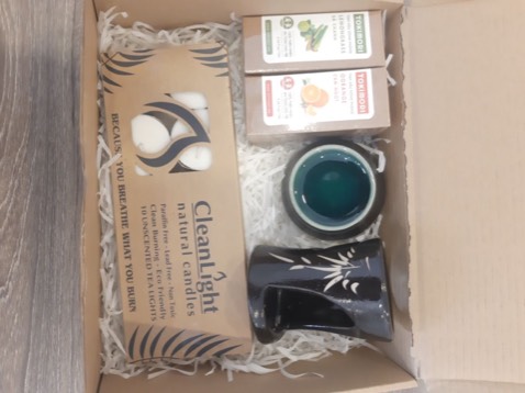 Do hàng dễ vỡ nên lúc đầu đặt hàng lo lắm, nhận hàng về mới yên tâm - shop gói kỹ nên không sao 👍Mẫu đèn xong rất đẹp, tối chill chill đốt lên rất thư giãn nha mn 😁
Tiki giao hàng nhanh, anh shipper đẹp trai, 10 điểm Do hàng dễ vỡ nên lúc đầu đặt hàng lo lắm, nhận hàng về mới yên tâm - shop gói kỹ nên không sao 👍Mẫu đèn xong rất đẹp, tối chill chill đốt lên rất thư giãn nha mn 😁
Tiki giao hàng nhanh, anh shipper đẹp trai, 10 điểm