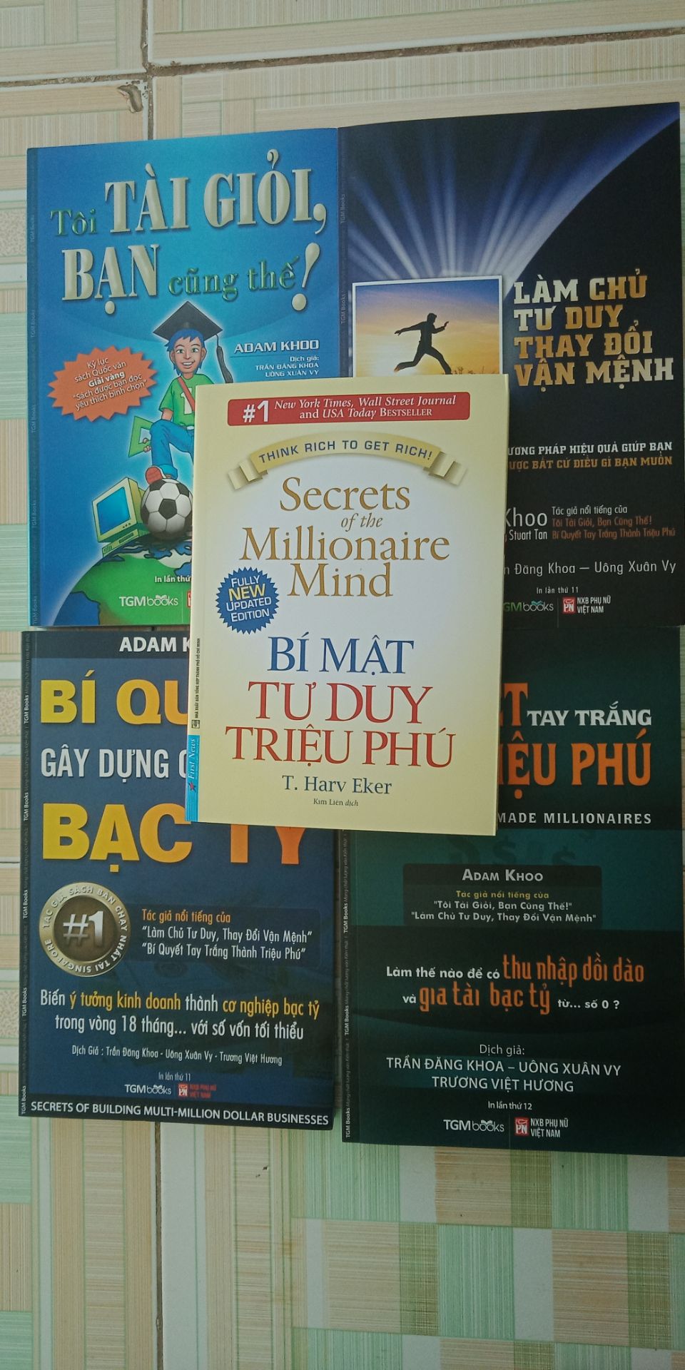Sách đẹp, đáng tiền mua. Chất giấy cuốn bí mật tư duy triệu phú không đẹp bằng mấy cuốn kia.