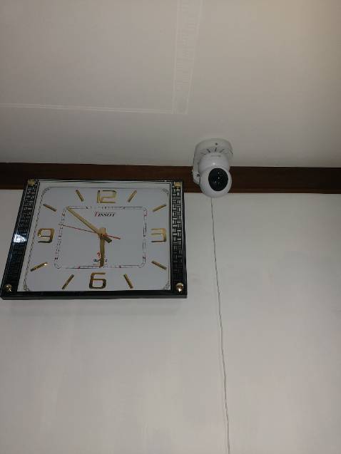 Giao hàng nhanh. Đóng gói kỹ. Hộp đẹp . Ngon lành. Giá rẻ .Mn nên mua về sd . Dễ kết nối, kn nhanh. Tự cài đặt, tự treo. Lên youtoube gõ : cách kết nối camera C6N Là có đủ từ A-Z.