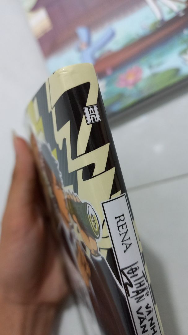 giao hàng nhanh
nhưng....SHOP GÓI HÀNG RẤT RẤT ẨU....CỰC KÌ THẤT VỌNG KHÔNG CÓ MỘT MIẾNG LÓT ĐỂ BẢO VỆ VÀ CÒN BỊ XƯỚT VỚI NỒM NỮA....haizzzz