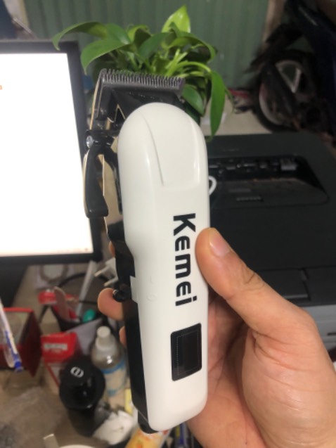 Máy êm, cầm chắc tay. Giá quá ok vs chất lượng!