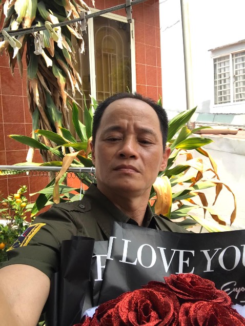 Ok,vải không mịn lắm nhưng kiểu cách nam tính ..giá cũng không rẻ…tính ra cũng bình thường .Khuyến khích shop 5 sao vì giá bán so với chất lượng sp cũng hợp lí…