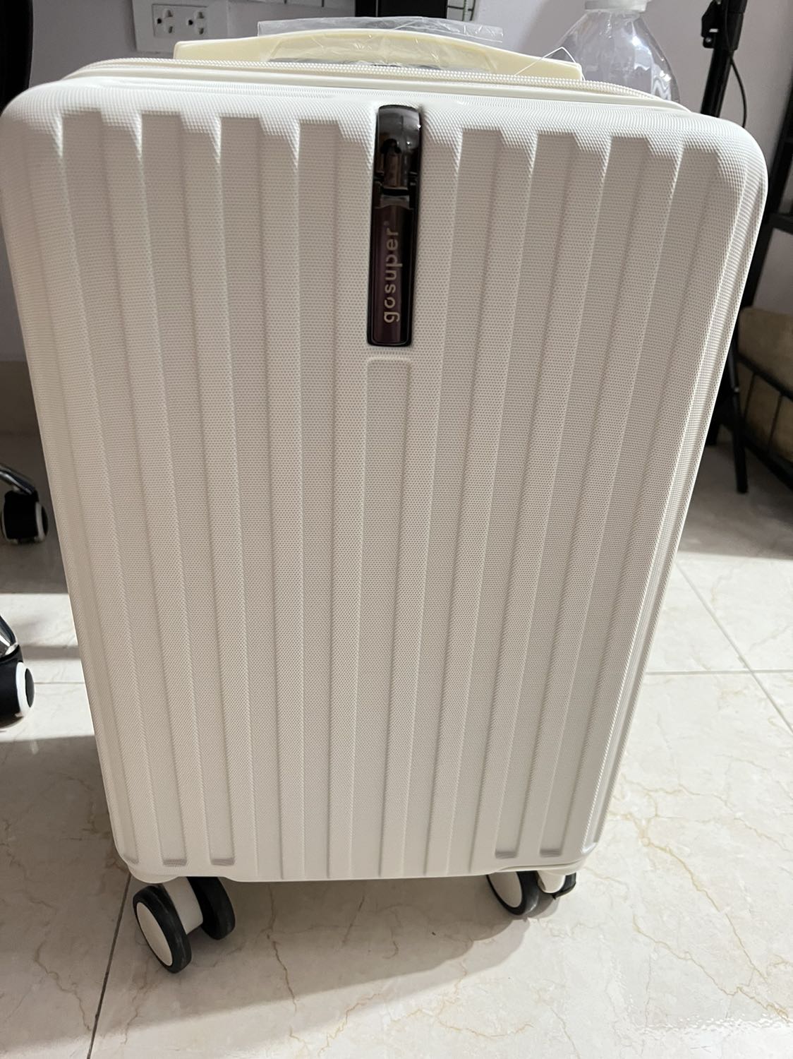 Nhận hàng siêu nhanh. Trước mua nhầm size nên nay phải mua lại 🤣