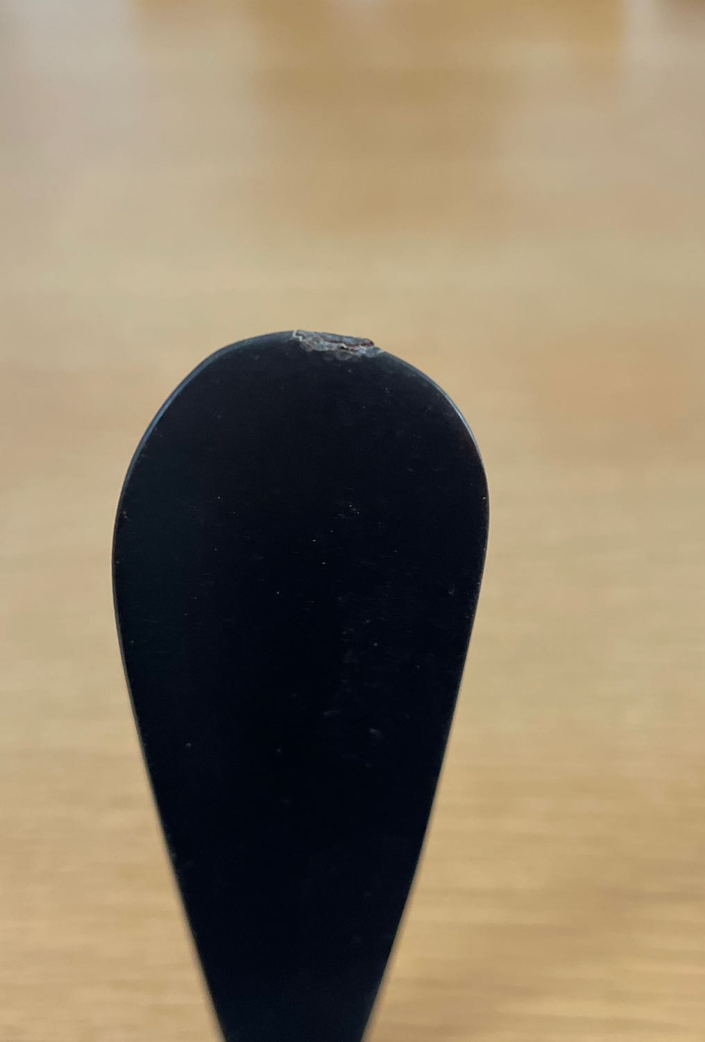 Đặt mua 2 sản phẩm nhưng có một sản phẩm bị hỏng.