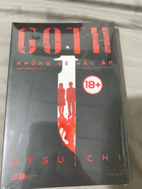 Sau nhiều lần góp ý thì tiki đã đóng gói rất cẩn thận, giao hàng cũng rất nhanh
Sau khi đọc xong sẽ đánh giá về nội dung