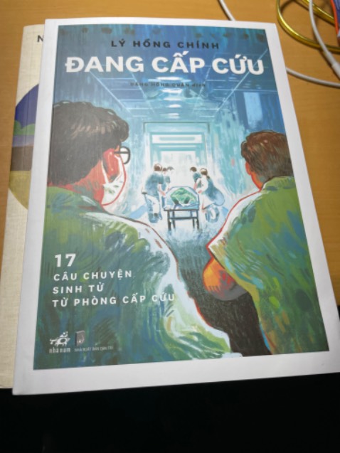 Sách giao nhanh
Hơi quăn góc