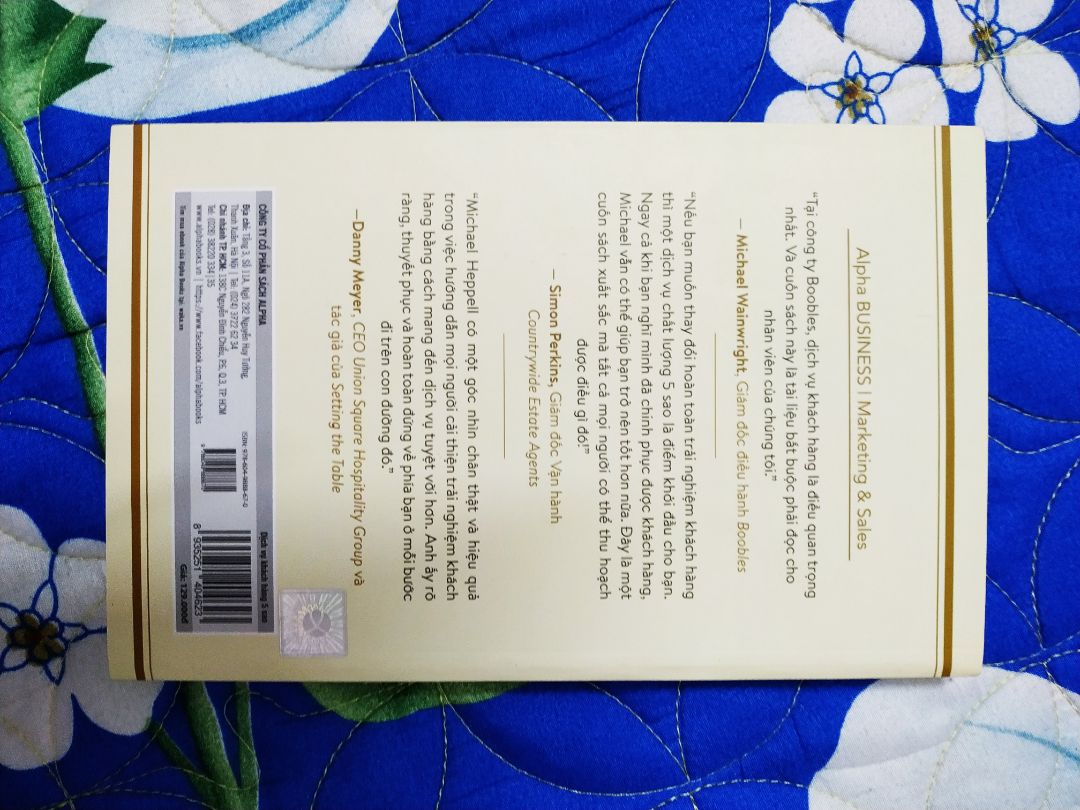 Mới nhận được hàng, tiki giao hàng nhanh. Chất lượng giấy khá tốt