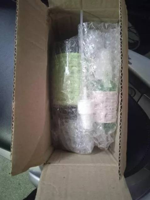 Mình mua lần 1 nhưng lại nhầm địa chỉ của a trai mình nên mua lại lần 2 sẵn tặng a mình luôn a mình rất là thích 
Shop bán hàng uy tín, giao nhanh Mình mua lần 1 nhưng lại nhầm địa chỉ của a trai mình nên mua lại lần 2 sẵn tặng a mình luôn a mình rất là thích 
Shop bán hàng uy tín, giao nhanh