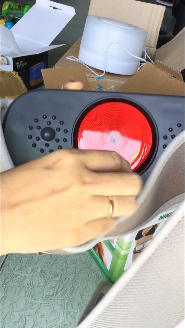 Hoạt động tốt, pin sạc 150’ đầy, có phiếu bảo hành 12 tháng