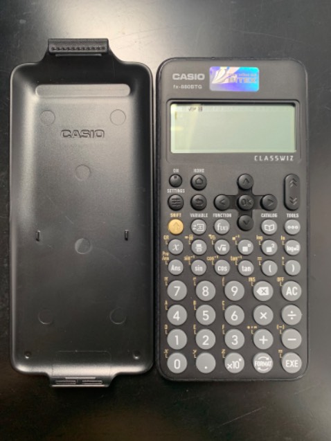 Chất lượng máy tốt nhưng chức năng gần như khác hoàn toàn so với các dòng máy cũ. Không đề xuất cho các bạn sắp tới các kì thi quan trọng có tính toán.