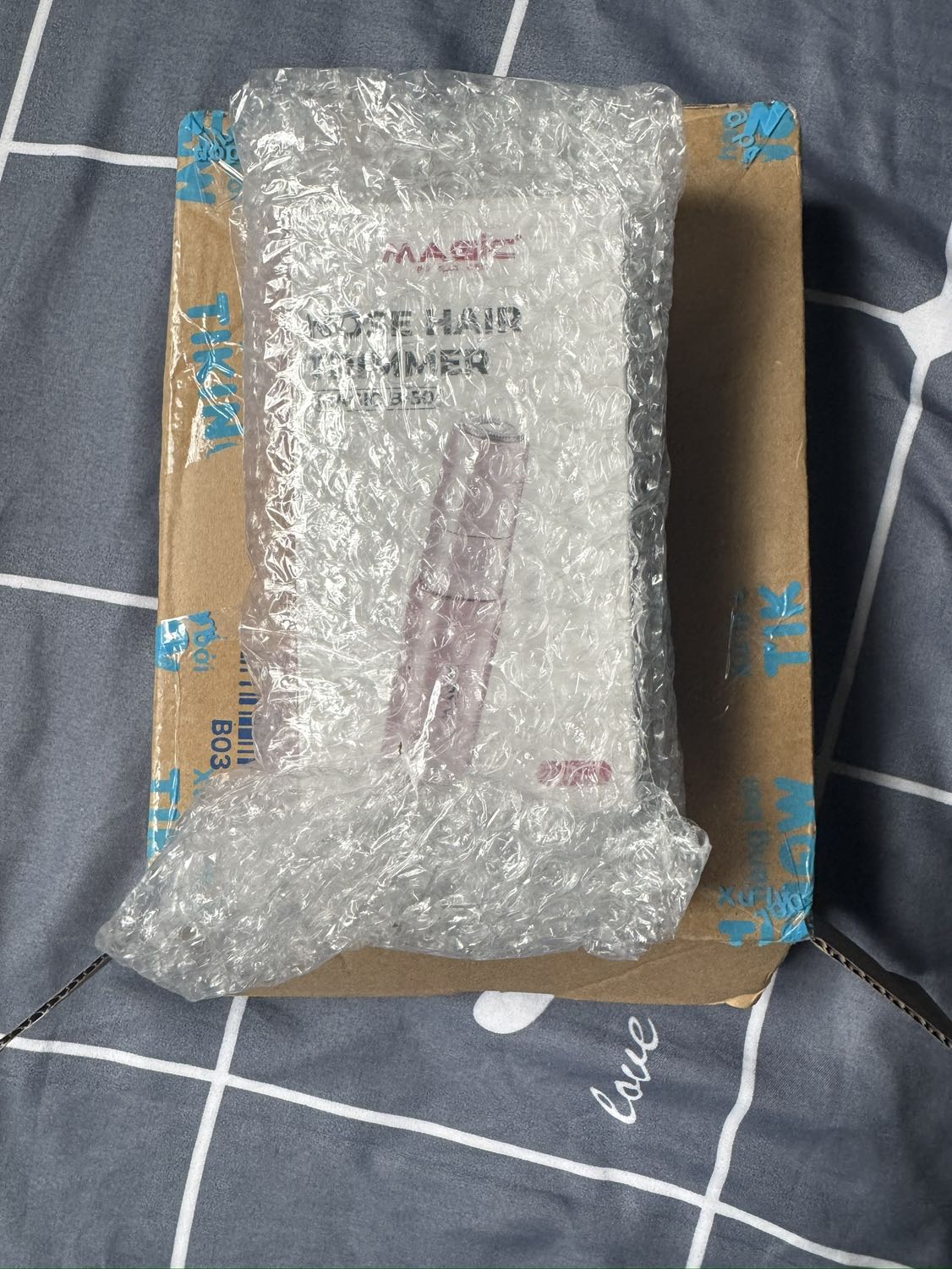 Cứng cáp; giống giới thiệu sản phẩm