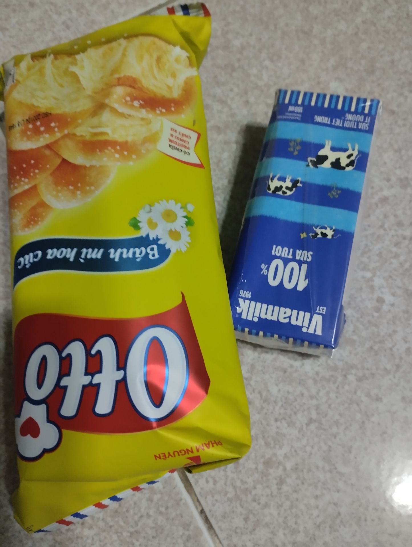 Sản phẩm chất lượng, đóng gói tốt, giao hàng nhanh chóng và xin lỗi gì đánh giá muộn.