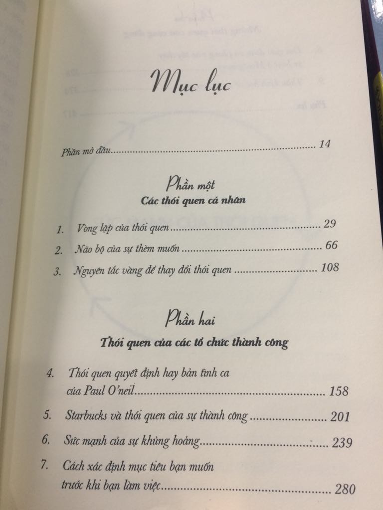 Phần 1 đọc ok, phần 2 dịch có vấn đề hay sao ấy, đọc không thoát ý chính, Phần 3 chưa cả đọc. Dài mà không được cô đọng, nhiều VD nghiên cứu. Nói chung kỳ vọng hơi cao về quyển này mà lại không được như ý lắm. CL sách thì ok, giao hàng sách của tiki thì nhanh rồi, có điều mình ở tỉnh nên bị méo hộp cơ mà sách vẫn ổn không sao nên thông cảm cho tiki.