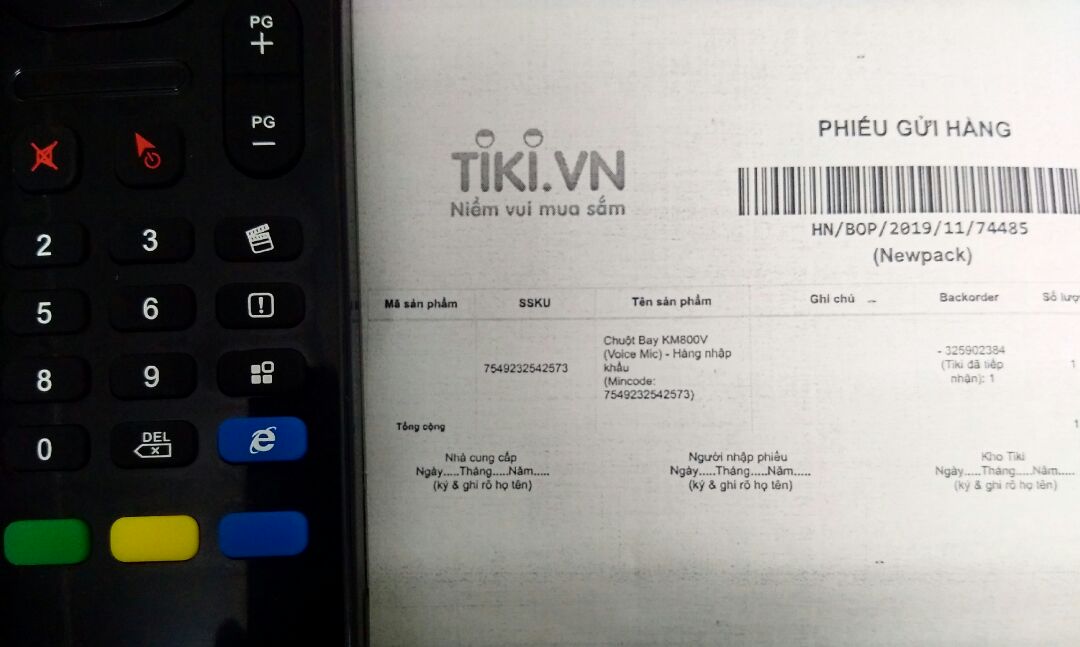 Sản phẩm mà tôi nhận được không có mic, không phải KM800v. Đề nghị đổi hàng
