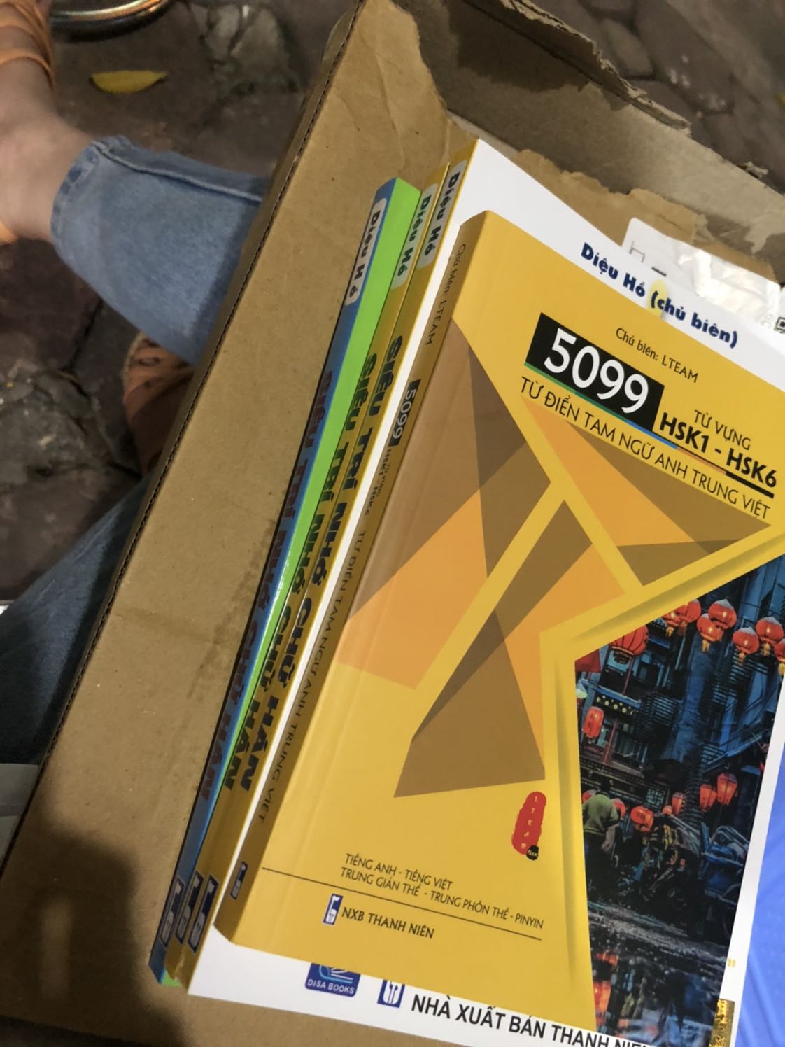 Sách đẹp lắm a. Shop đóng hàng cẩn thận lắm ạ. Cảm ơn shop ạ ?