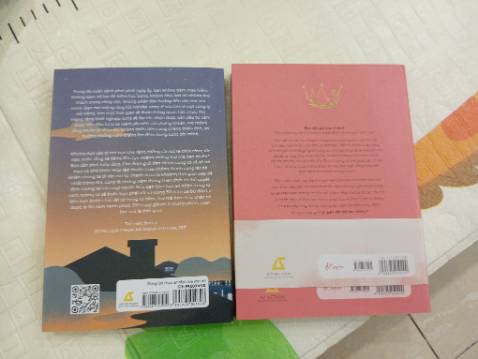 Nd thú vị, bổ ích. Săn đc rẻ nên ko có j để chê cả. Mỗi tội là nhăn vs quăn đáy sách thuiii