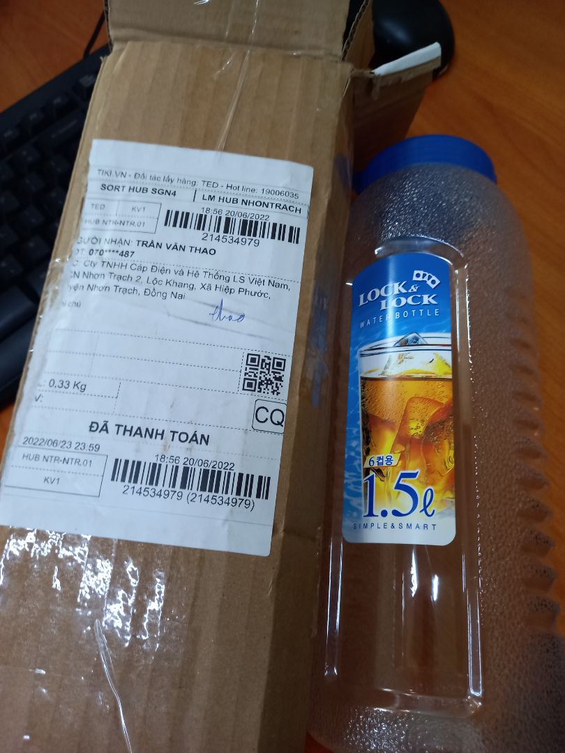 Phù hợp với mình, ngày uống 1 bình như này là vừa đủ, nên uống hết nước trong ngày, để qua ngày sau dễ có mùi chút xíu. Sản phẩm giao nhanh. Đóng gói đẹp.