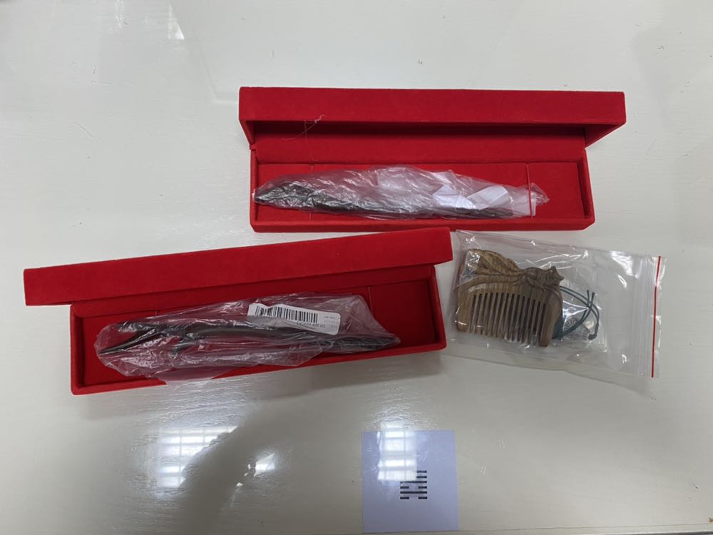 Không nghĩ là sản phẩm đẹp đến như vậy 😍. Từ sản phẩm cho đến bao bì. Xinh chịu không nổi luôn 😍