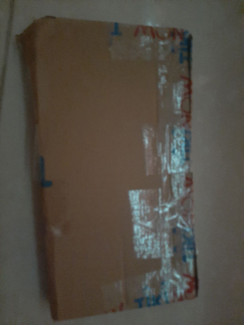 hàng được chuyển đển rất nhanh