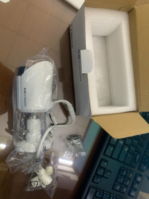 Tôi nhờ bạn nhận hàng, nay kiểm tra không có dắt cắm biến điện 220v thành 12v tiki ơi.