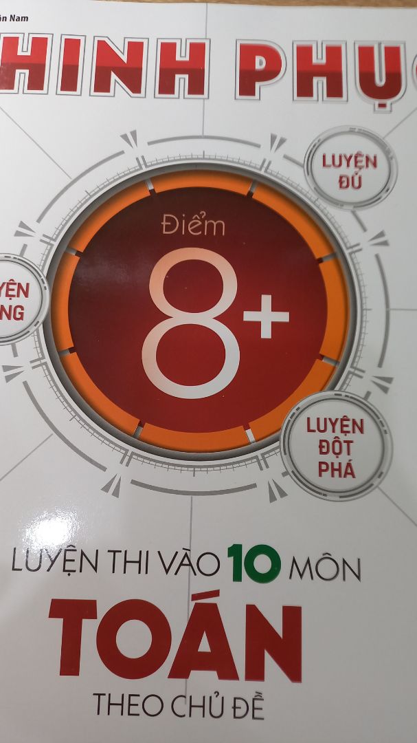 *tui diết đánh giá hơi nhìu nhma mí bạn gáng đọc để tham khảo nhía 💞, tui thấy sách này đáng mua lắm í 
-sách giao nhanh và đúng thời gian khi mình đặt hàng luônn 
- sách toán mình thấy rất ôk luôn nhaa, đủ các dạng toán theo chủ đề nè, dễ hiểu và còn hướng dẫn mình cả cách sử dụng máy tính cầm tay ktra lại kết quả nhé, có đủ các dạng toán từ dễ đến nâng cao nên các bạn có thể tăng level của mình từ từ nhé, (rất phù hợp cho mí bạn mất gốc nè),có các đề tuyển sinh các tỉnh để mấy bạn tham khảo nhé 
- chỉ có mụt chút nhược đỉm là sách có kha khá chỗ bị xước, và có chỗ bị móp nữa nhé
(hết gùi keke 💞)