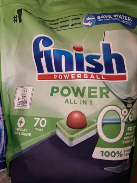 Loại này không có nùi dùng thích lắm luôn, rất tự nhiên an toàn sức khoẻ, mình hay dùng theo combo rửa siêu sạch luôn