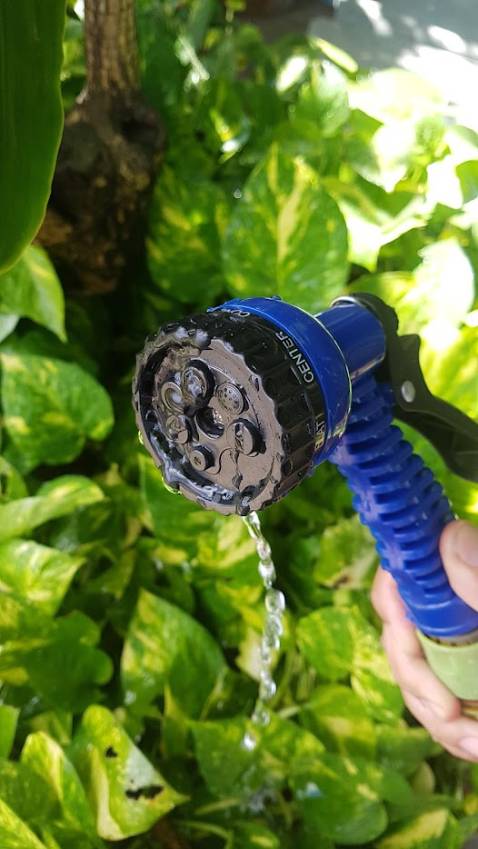 Sản phẩm quá tệ bị lỗi nặng  , không giữ đc nước chưa bóp cò xịt mà nước auto tuông ra