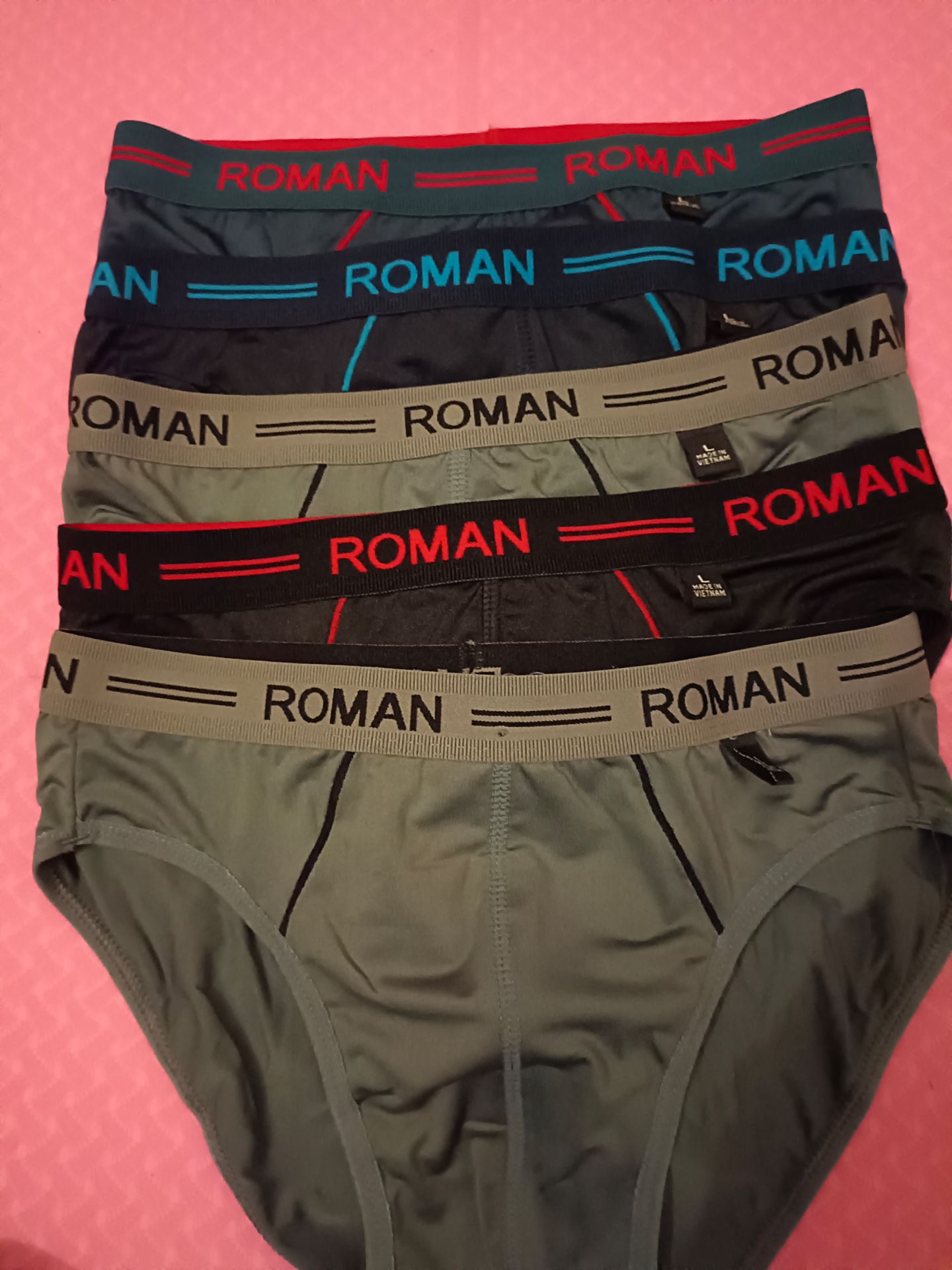 chất liệu mặc lên rất thick