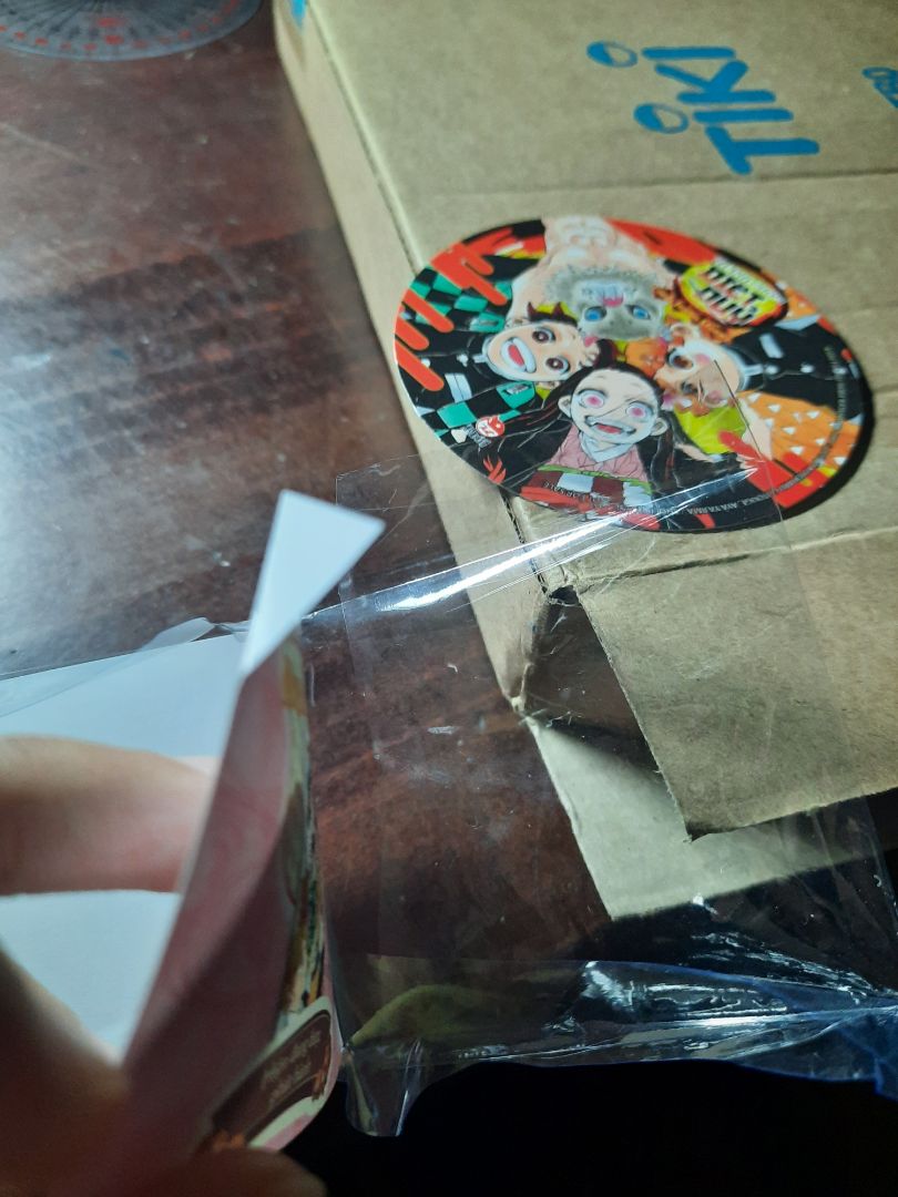 Giao hàng nhanh, chất lượng, còn nguyên bọc kính! Mình xui vì móp obi, hi vọng lần sau may mắn hơn?