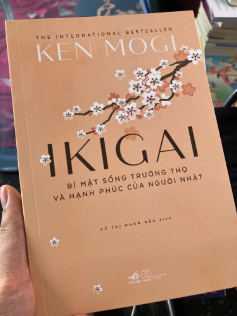 Tiki giao hàng rất nhanh. Đặt ở tỉnh nhưng chỉ 1 ngày là nhận được hàng. Nhận đủ sách, sách mới. Cảm ơn Tiki!!!!