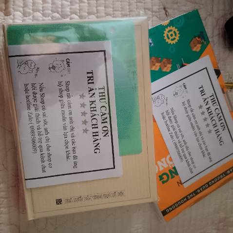 Shop đóng gói cẩn thận, giao hàng nhanh. Ch đọc hết nhưng thấy sách có rất nhiều từ vựng chuyên sâu