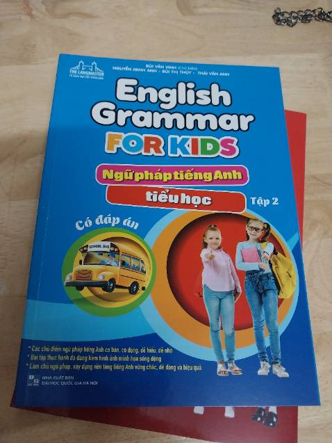 Sách đẹp, đóng gói cẩn thận