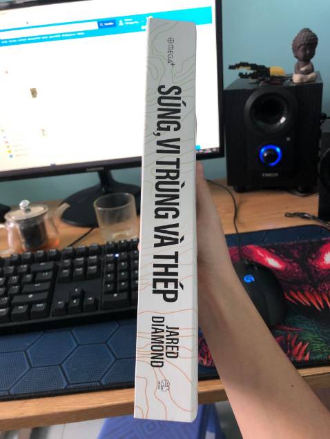 Giao nhanh, sách đóng gói cẩn thận. Tuy nhiên sách ko có bookmark nên chỉ cho 4 sao thôi.