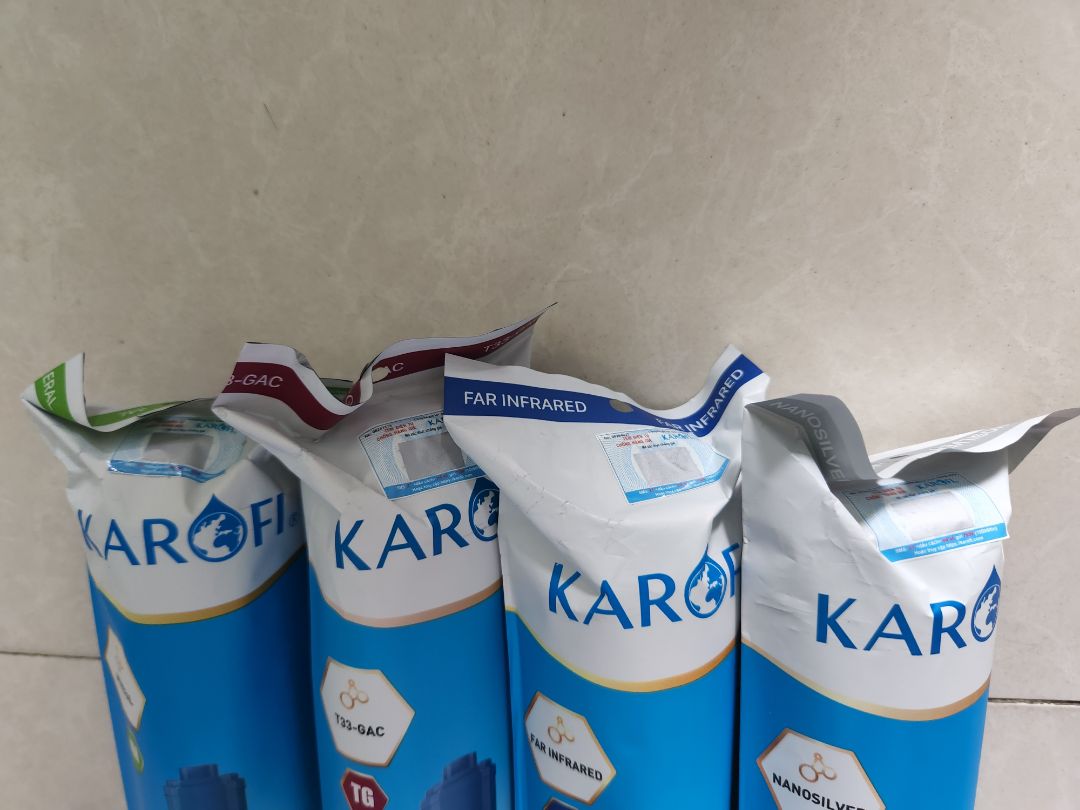 Kiểm tra tra QR code và *** đều là hàng chính hãng, giao hàng cũng ổn. Nhưng chat hỗ trợ khá chậm