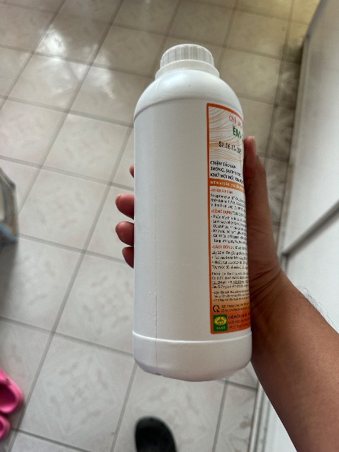 Chất lượng trung bình, không xử lý được mạnh như quảng cái