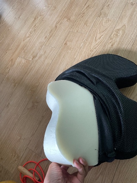 Mở ra không thấy lớp gel bên trong là sao shop?