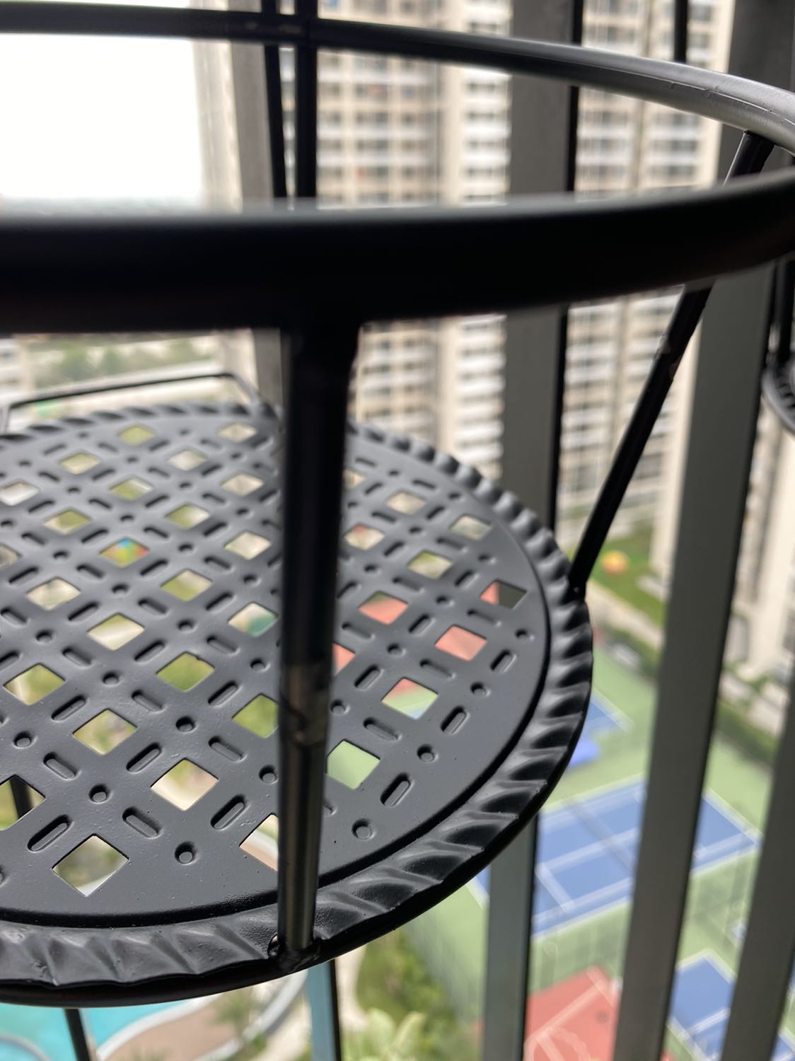 Shop gói đẹp chắc chắn, đủ hàng, giao nhanh 
Giỏ chất lượng tốt, có chỗ chóc sơn nhưng chắc ko tránh khỏi