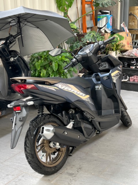 Nhận hàng ngay khi đặt xe, còn được chọn màu theo ý muốn, rất hài lòng