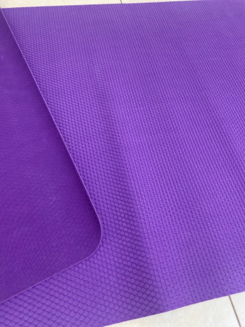 Rất buồn vì shop treo đầu dê bán thịt *** thế này. Kinh doanh nên trung thực.