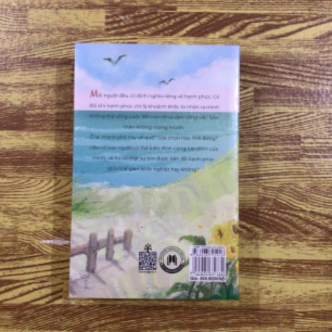 Sách mới ra,nghe tên đã thấy hay rồi. Mua sale 42% thôi nhưng đang mê nên mua luôn,sách dày quá