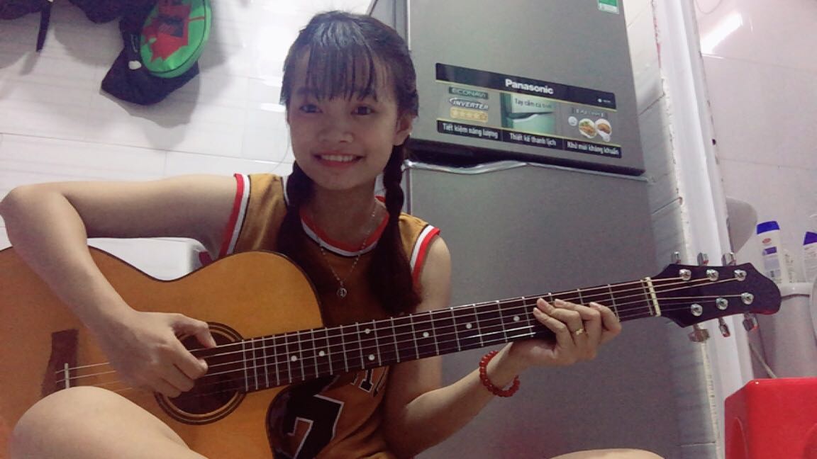 Guitar đẹp lắm ạ. Chất lượng tuyệt vời. Rất hài lòng