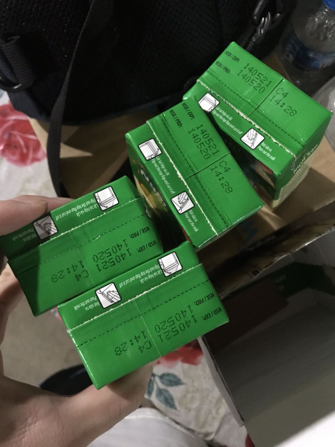 Hàng giao đúng đủ, chất lượng đóng gói kỹ, giao hàng đảm bảo mọi người nên mua! Giá hợp lý!