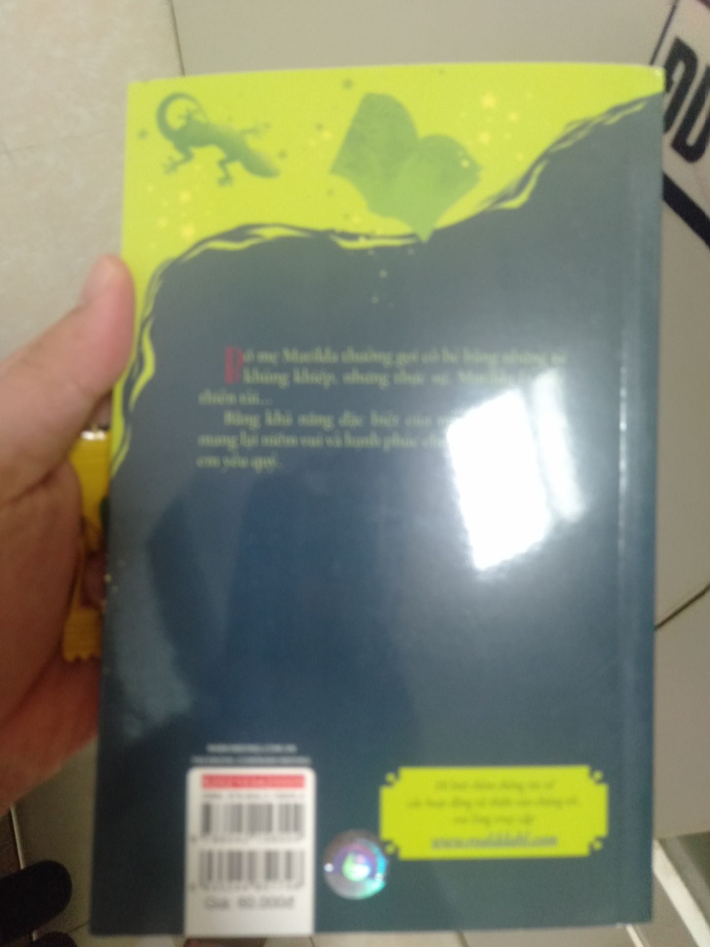 chất lượng tốt, chưa thấy có lỗi gì, mong tiki phát huy hạn chế những lỗi ko đáng có