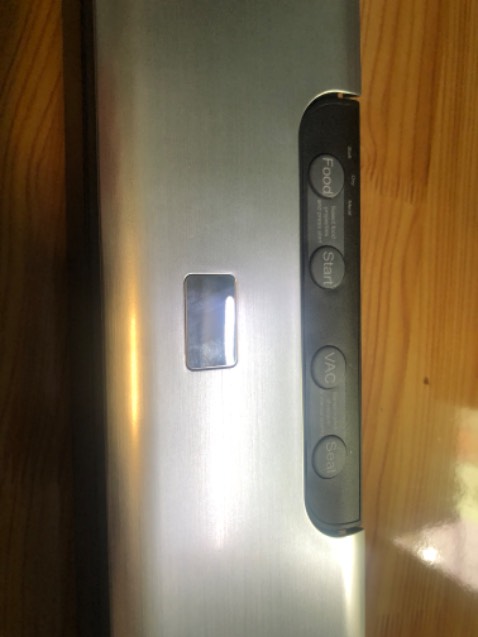 Tiền nào của nấy, tuy mắc nhưng dử dụng tốt và hiệu quả tiết kiệm time và bảo quản thực phẩm tươi là mình ok, rất thích xài máy này Tiền nào của nấy, tuy mắc nhưng dử dụng tốt và hiệu quả tiết kiệm time và bảo quản thực phẩm tươi là mình ok, rất thích xài máy này