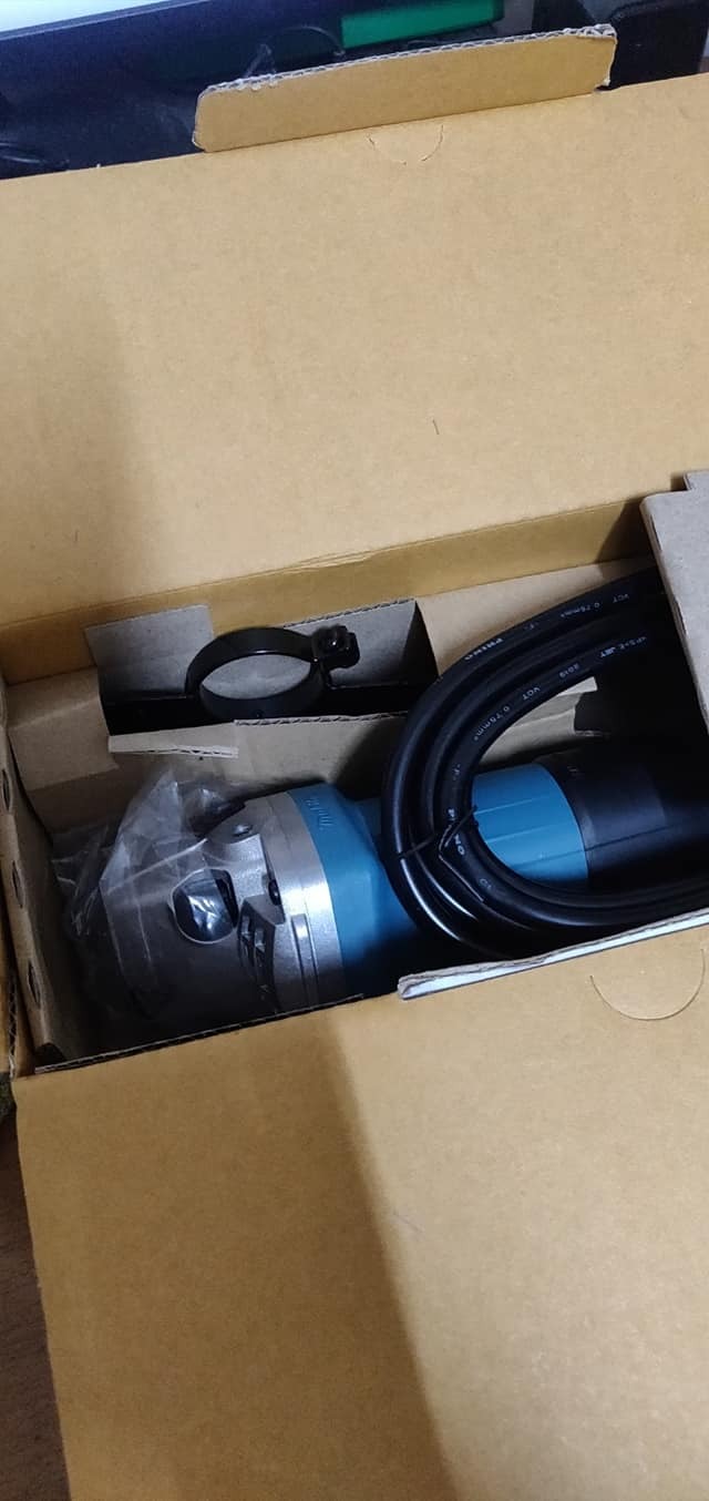 máy giao đúng ngày, bao bì đóng gói cẩn thận, *** hàng chuẩn, sẽ tiếp tục ủng hộ shop