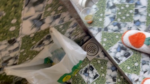 Đầu tiên gói hàng sp ok 
Giá cả lại rẻ
Mà chỗ bấm để bỏ que thử lại ko thể chấp nhận dc bấm như bị lỗi ko bấm ra phải lấy tay lấy nó ra kim cũng vậy 
Lần đầu thì mk *** ko ra 
*** lại lần 2 thì ra 
Mà ko biết có bền lâu hay độ chính xác của nó có chắn ko
Cho 5* ủng hộ shop có gì lần sau quay lại đánh giá tiếp