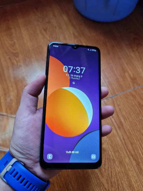 Okay ổn. Dùng cho máy của người lớn, câm chắc tay, 4 góc viền bảo vệ bo kín ôm chặt đt. Giá cả hợp lý. Tiki giao hàng free từ tikicard rất ưng chất lượng dịch vụ.